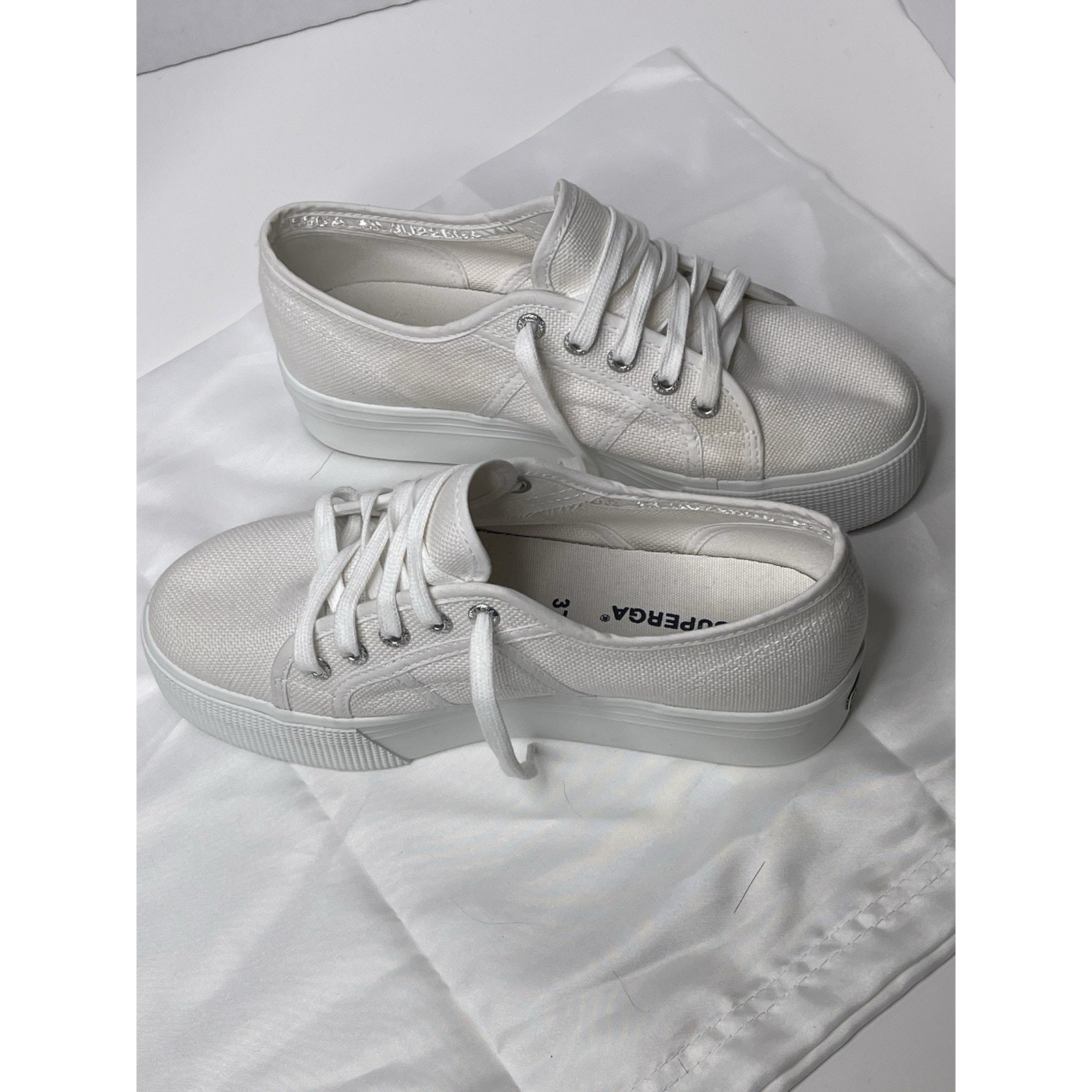 New Superga 2750 White Platform Sneakers Women’s 7 / Men’s 5.5 Lace-Up Shoes